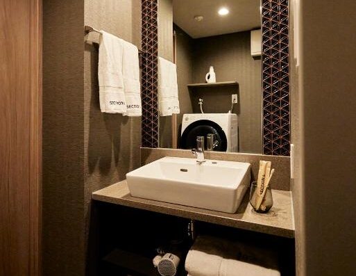 Section L Hatchobori Tokyo: Modern Aparthotel Near Ginza & Tokyo Station