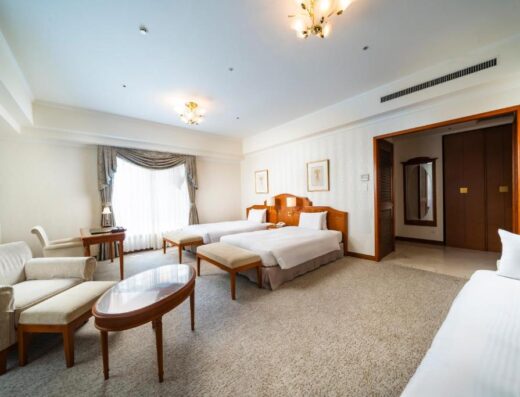 KOKO HOTEL Osaka Shinsaibashi: Modern Hotel Near Shinsaibashi & Dotonbori