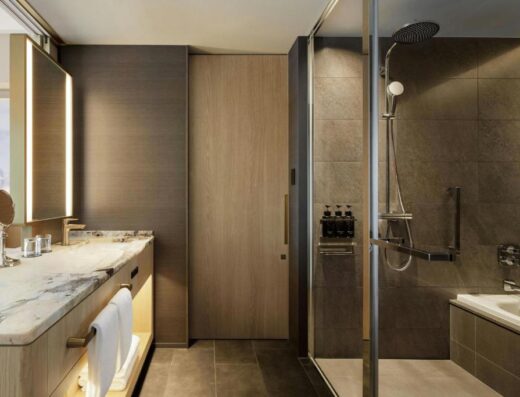 The Osaka Station Hotel, Autograph Collection: Luxury Marriott Hotel Inside Osaka Station