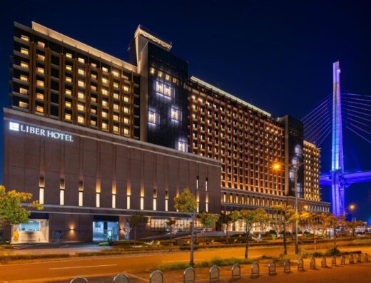 LIBER HOTEL Osaka: Waterfront Hotel Near Universal Studios Japan